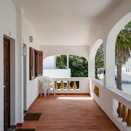 Sunny - 5min To The By Lovelystay شقة